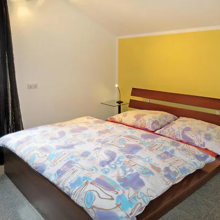 Haus Pointner 400W